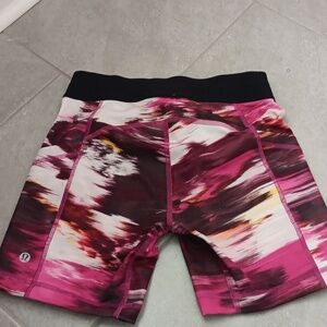 Lululemon What The Sport Short Ii Pigment Wind Berry Rumble Multi Size